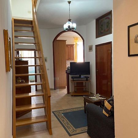 La Scala Di Tutti Apartment Asciano Exterior foto