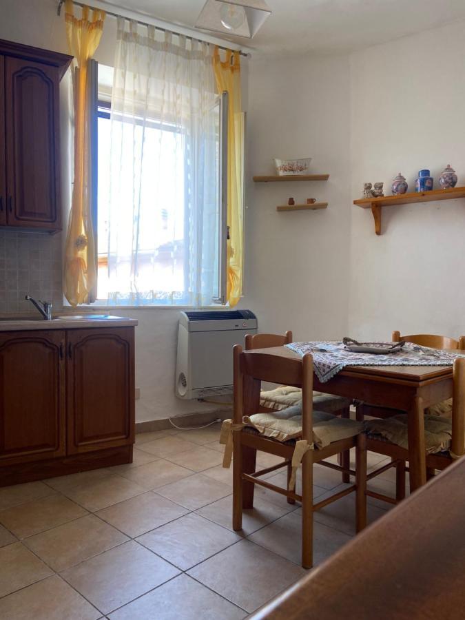 La Scala Di Tutti Apartment Asciano Exterior foto